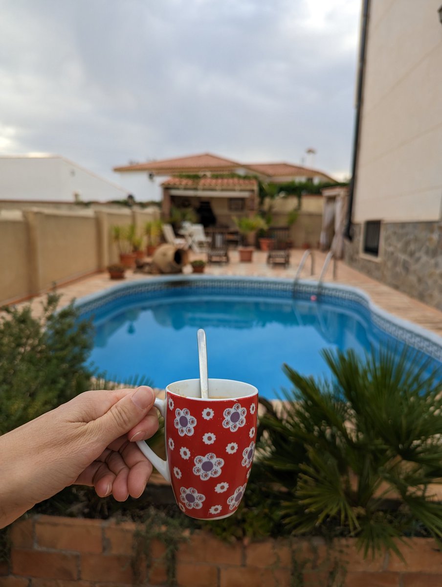 ZinvolReizen's tweet photo. Het is nu nog een beetje bewolkt...zelfs wat druppels regen gevallen... Maar het beloofd een mooie dag te worden 🙏
#Spanje #perstrip #Malaga #Sierrasubbetica https://t.co/XpRNsnB1Sw