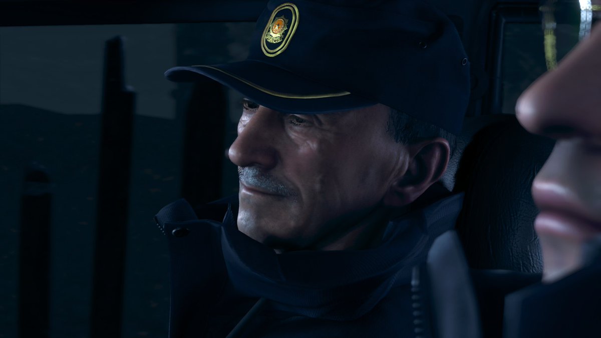 Gamerbit1's tweet photo. Y empezando también el remakazo de #ResidentEvil4Remake también en #XboxSeriesX y sí El juego transcurre en España, incluso aparecen agentes de la Policia Nacional. https://t.co/xypBk6LHOa