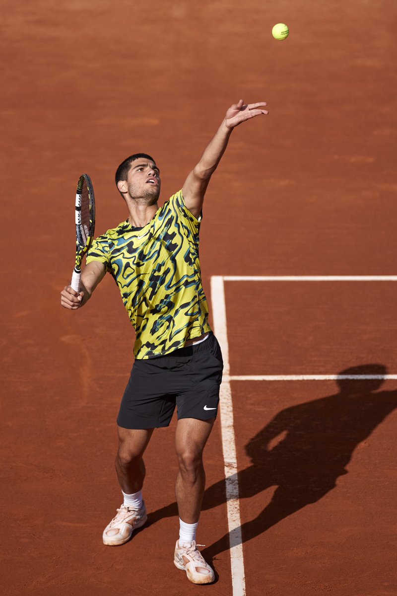 Barcelona Open Banc Sabadell 2023 - 
Day Two -
•
<a href="/carlosalcaraz/">Carlos Alcaraz</a> 
•
BARCELONA, SPAIN - APRIL 18
•
•
📸: <a href="/RicardoLarreina/">RicardoLarreina</a> 
•
#barcelonaopenbancsabadell #barcelona #tennis #atp #atp500 #realclubtenisbarcelona #ricardolarreina #editorial