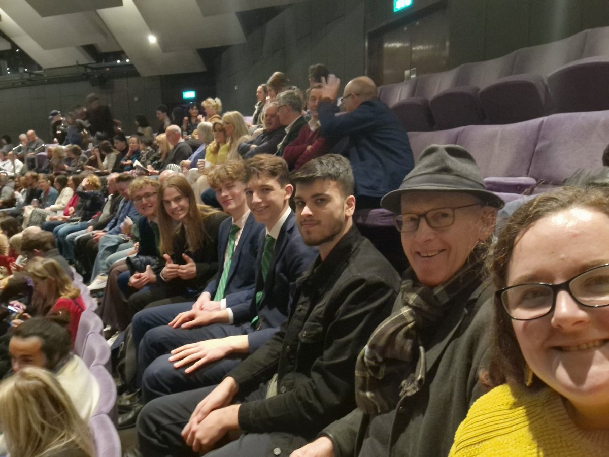 RGSHW English tweet media