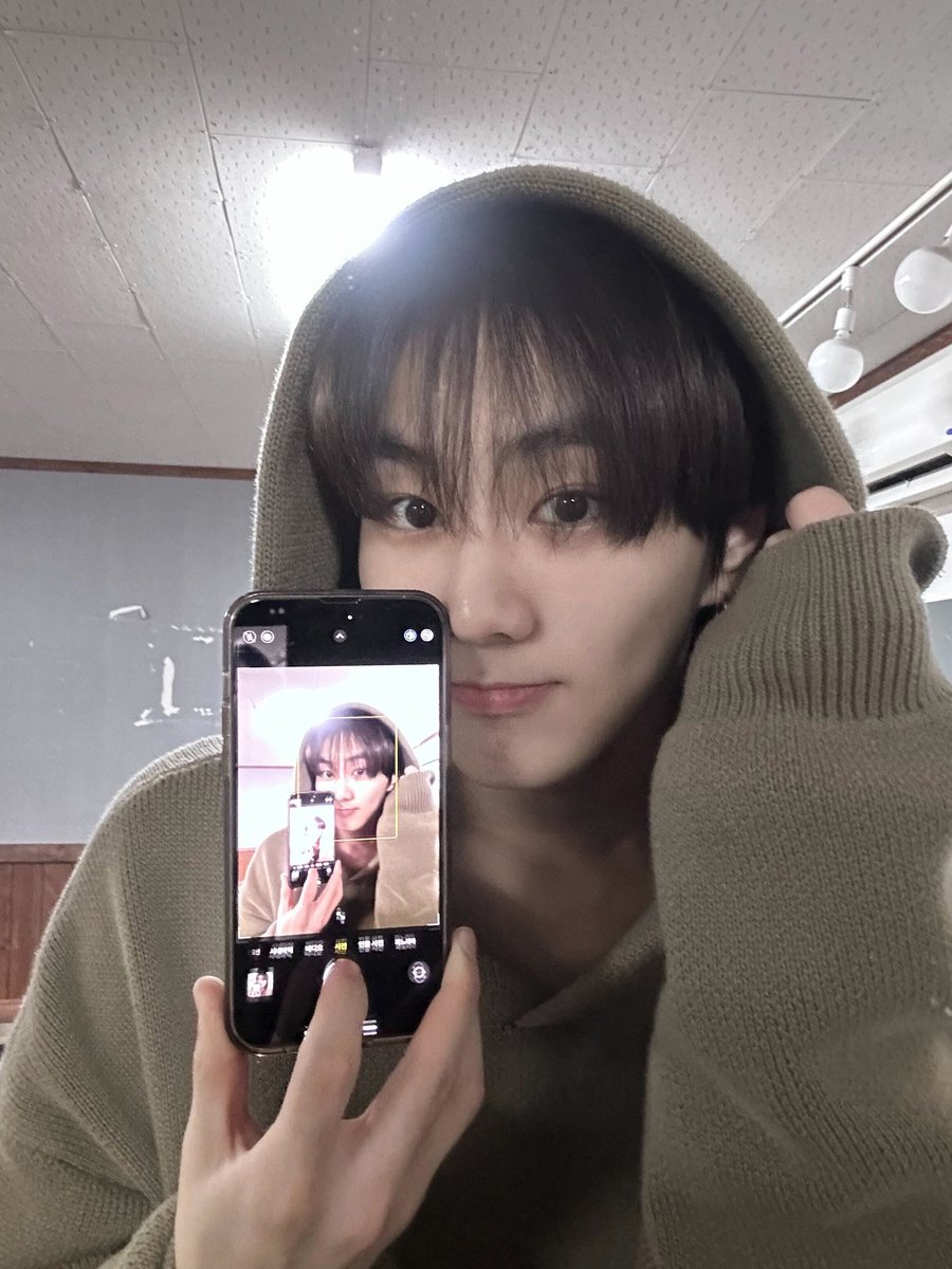 ʏᴊᴡ tweet media