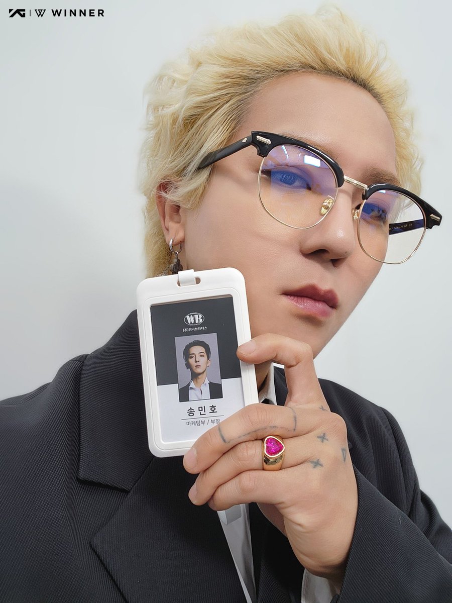 cutesongLee's tweet photo. #송민호 #탕 #TO_INFINITY
#mino #미노 #마이노 #winner
#songminho #ohnim #오님
위너 송민호 @official_mino_

2023.04.19. 위너브라더스 EP.02 
비하인드 📸 ~~~ THX https://t.co/2EwzuZPvK3
