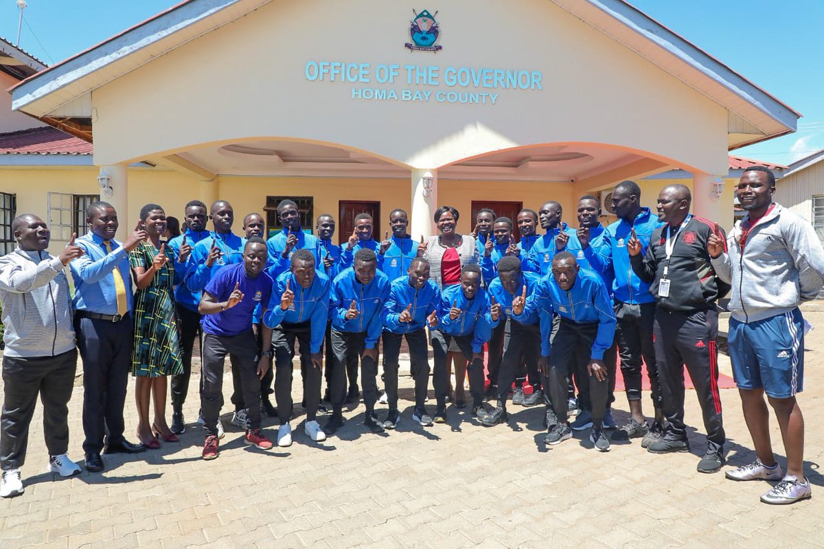 HomaBayCountyKE's tweet photo. H.E @gladyswanga has flagged off a talented team of young men and women to bring home football glory in the upcoming Kenya Youth Intercounty Sports Association (KYISA) tournament in @nithitharaka county starting this Saturday. #KYISA https://t.co/2DEzzsZ3db