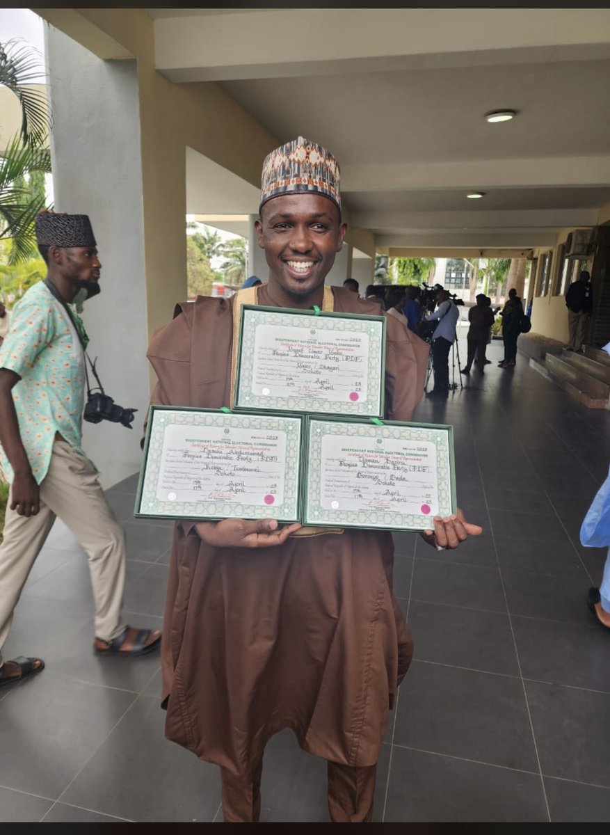 SidiReport's tweet image. Excellency 😂😂😂😂 No be only you get them o😅 Hon. ⁦@BasakkwaceNafiu⁩