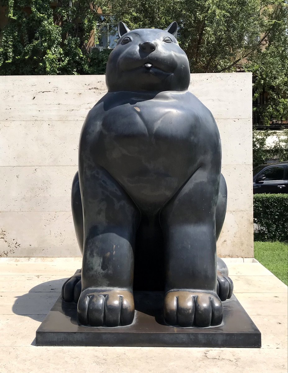 Wednesday Word: Oasis
'Art should be an oasis: a place or refuge from the hardness of life.' Fernando Botero
#FernandoBotero