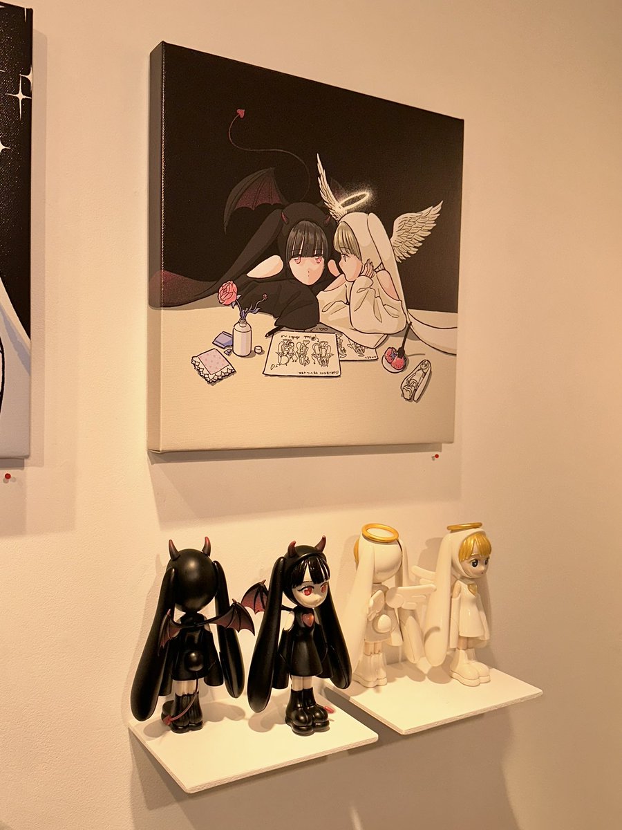 東京駅のVINYLで開催中のわたくしの個展「はじめまして、ろるバニ」に