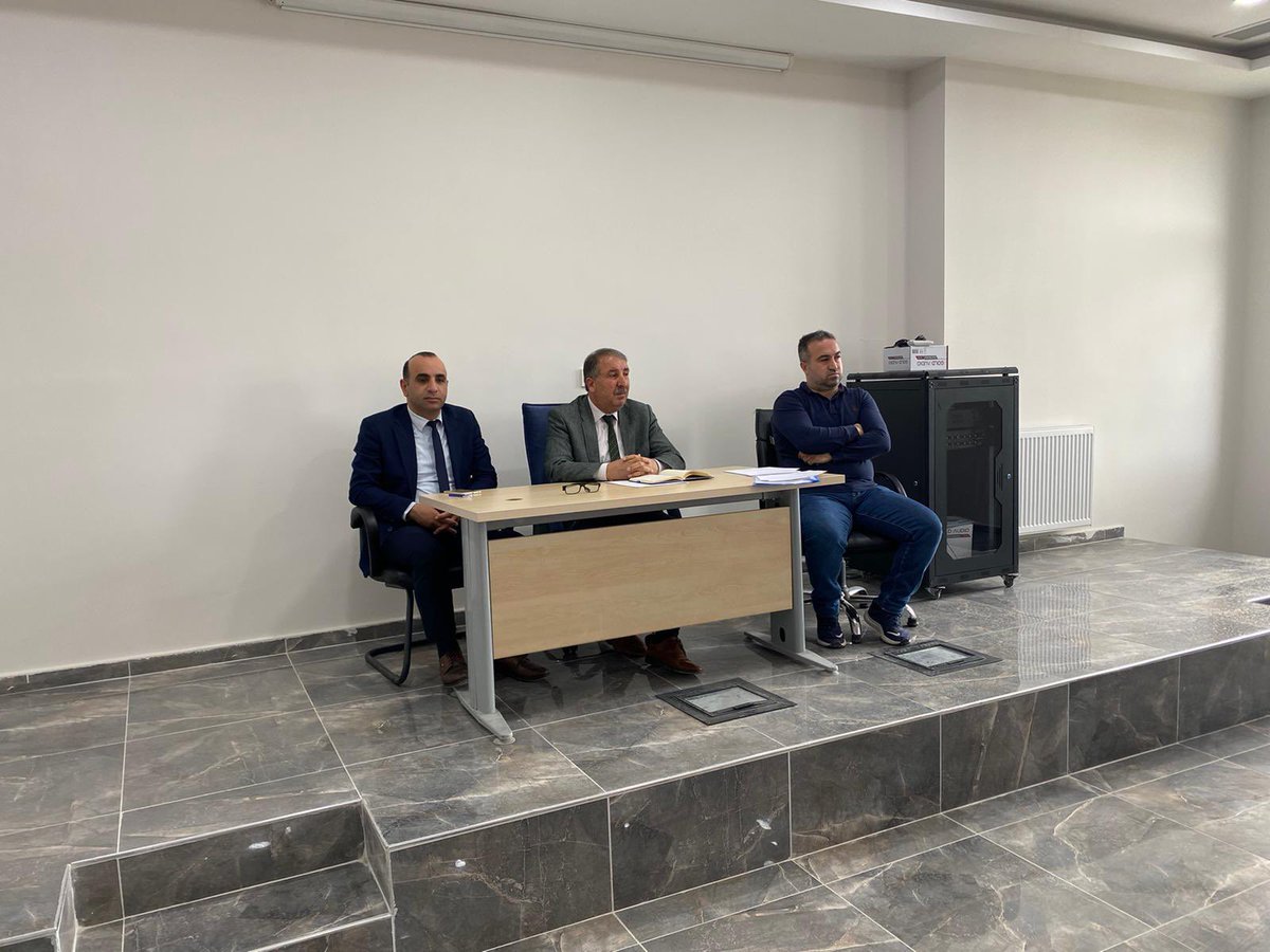 MemNiksar's tweet photo. Okul ve Kurum Müdürlerimizle, Başarı İzleme ve Değerlendirme Toplantısı yapıldı, toplantıda İlçe Milli Eğitim Müdürümüz Hasan Şerifler kurum müdürlerimize başarılar diledi. 
@ahmetozdemirmem 
@tcmeb https://t.co/Z1oCq3nST5