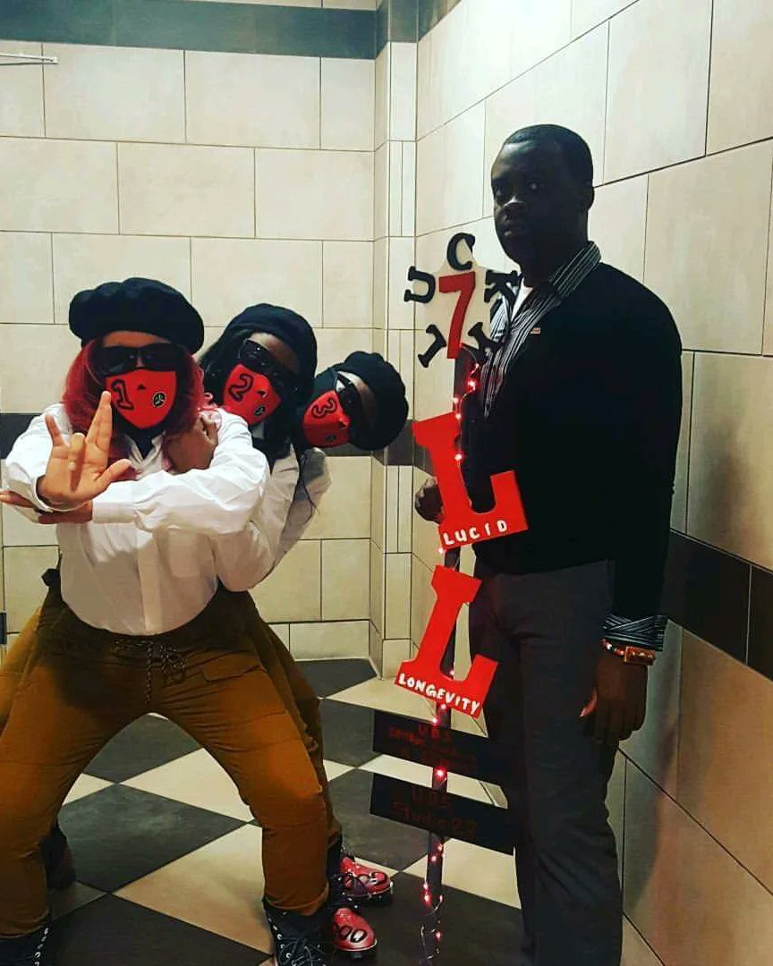 DPhiDSigma's tweet image. Happy Pantherversary to U.D.S. Studio 22🐾🤍🖤❤️

#Pantherversary #Sigma #DPhi #VSU #Blazers