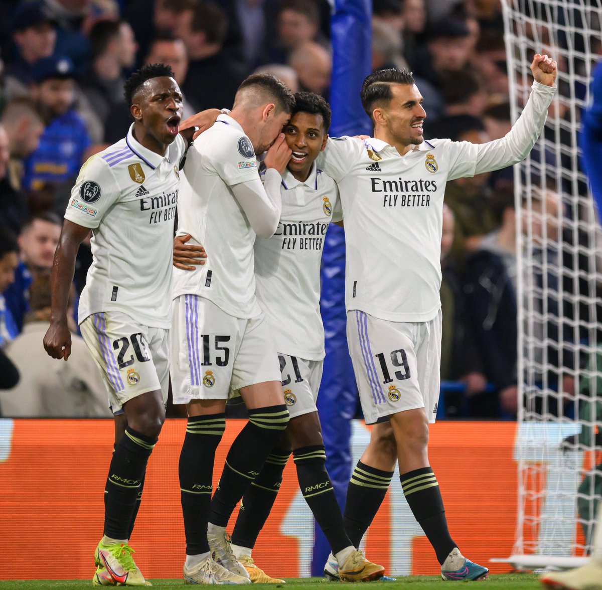 DeportesCuatro's tweet photo. 🚨¡¡LA PREGUNTA DEL DÍA!!🚨

⁉️¿Conseguirá el REAL MADRID su 15º Champions League esta temporada?

🔄SI
❤️NO

https://t.co/ITIxPJTrIP https://t.co/uMIwDORAn6