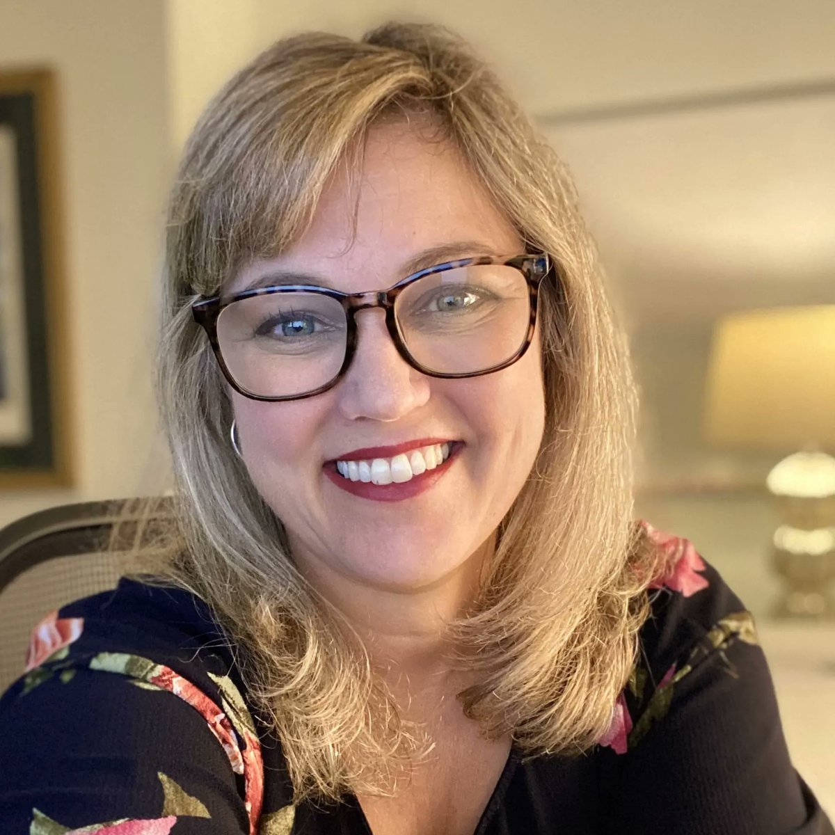 VHLAlliance's tweet photo. We're ecstatic to introduce our new Executive Director - Janet Thompson.
We couldn't be more excited to have Janet join the VHL Alliance family - Please join us in welcoming her to the team!
Read more about Janet here! https://t.co/zWdkocoj0n
#vhlawareness #vhla https://t.co/XRvmQLUFwG