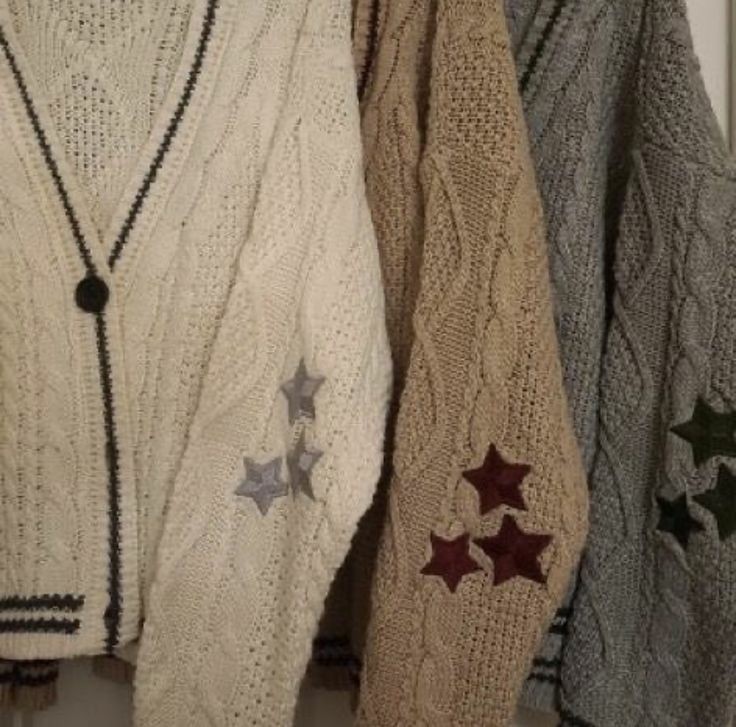 shwnblood's tweet photo. ⊹ ۪ 𖥔 ˑ ִ ֗ ִ ۫ ˑ 𖥻 ִ ۫ ּ  monte seu outfit - versão folklore (a thread) ⊹ ۪ 𖥔 ˑ ִ ֗ ִ ۫ ˑ 𖥻 ִ ۫ ּ https://t.co/Tob1rrexns