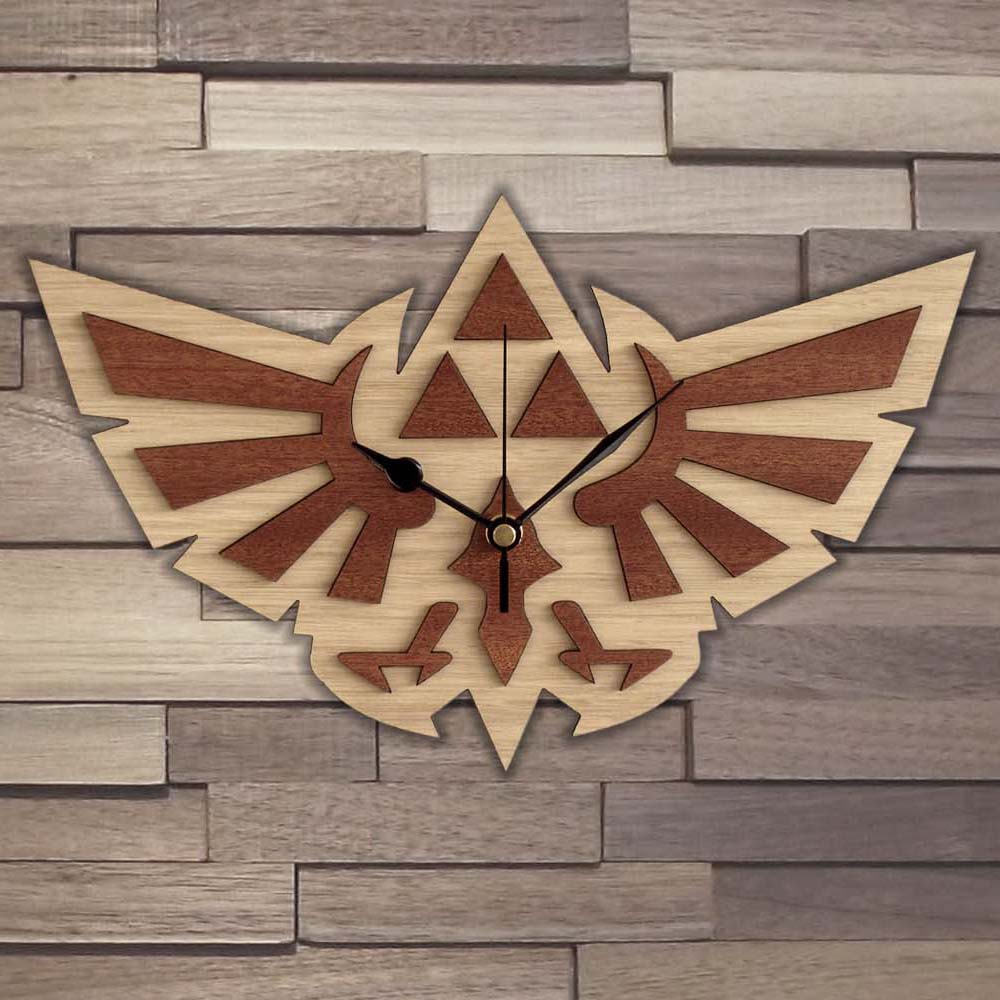 woodentek's tweet photo. Handmade #WingCrest wooden clock #Zelda #clubnintendo #geekdecor - WorldwideShipping https://t.co/9JGp2TMRdE https://t.co/QOBU3fTOey