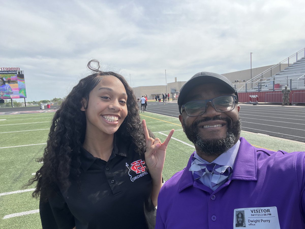 It’s CRAZY how fast they grow up. Cherish every moment. Wow. ⁦<a href="/cedarhillisd/">Cedar Hill ISD</a>⁩ ⁦<a href="/BessieColemanMS/">Bessie Coleman MS</a>⁩