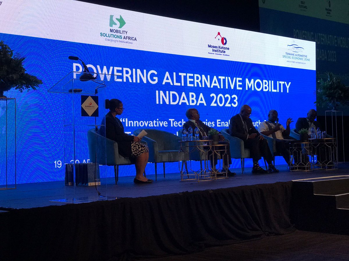 dstigovza's tweet photo. Dr Rebecca Maserumule, the Chief Director: Hydrogen and Energy at the Department of Science (DSI) is the programme director of day 1 (19 April) of the Powering Alternative Mobility Indaba 2023 at Durban ICC #PAMIndaba #eMobility #AlternativeMobility2023 #MakingSureItsPossible https://t.co/YZUbBMbRdG