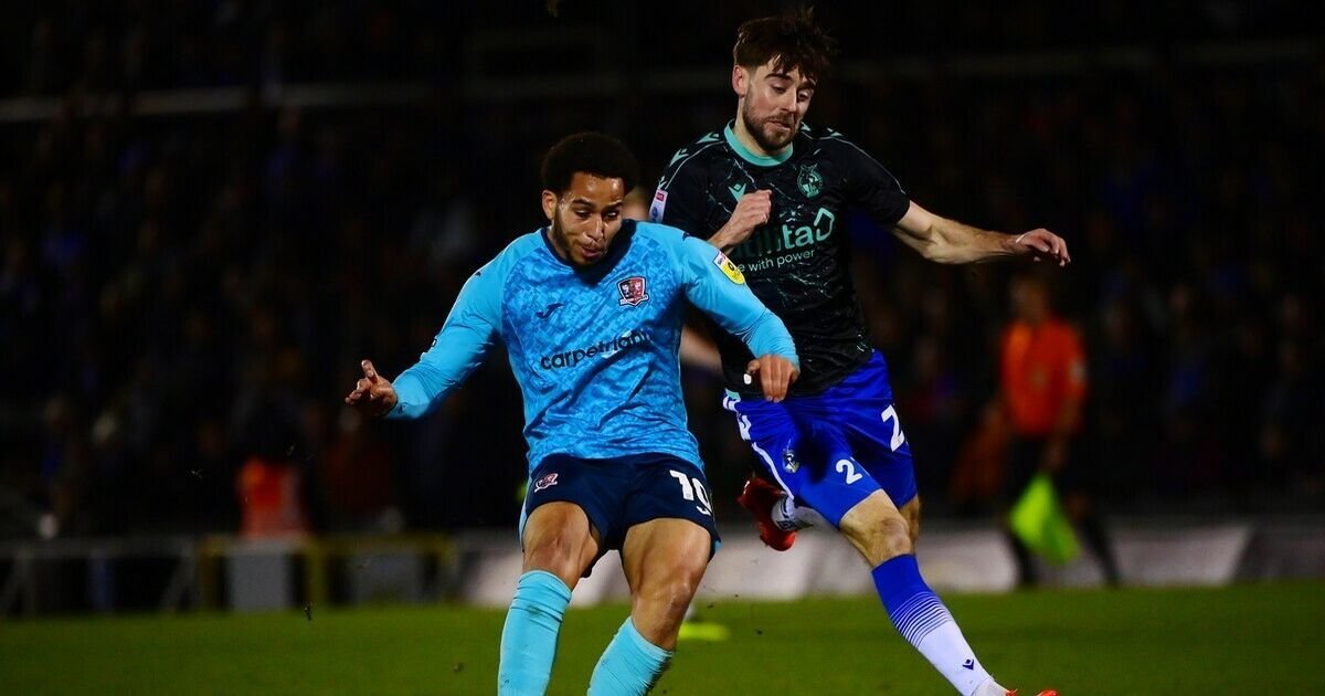 kit_geek's tweet photo. #KitStat
Bristol Rovers have worn their home kit in their last 17.5 League One games...
The last time they wore a change kit it was at home & just the away shirt with home shorts / socks as part of the #NoHomeKit initiative on 29th Dec which was changed at half time! https://t.co/6KmH9K9FON