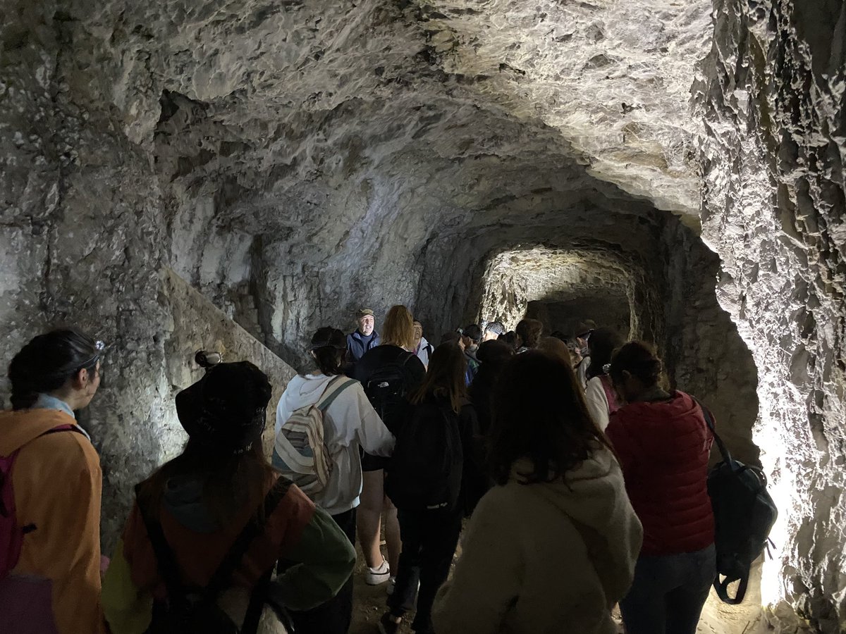 Canonica di Brezzo di Bedero e Linea Cadorna, le mete di oggi per i ragazzi delle scuole medie di Germignaga. È la ricca offerta didattica dell’ente. “Solo dalla conoscenza del nostro territorio può nascere affezione e tutela”. <a href="/marcofazio82/">Marco Fazio</a> assessore alla cultura ed educazione