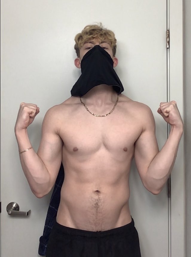 Whitexican on Twitter: "Pictures of me 💪🏼"