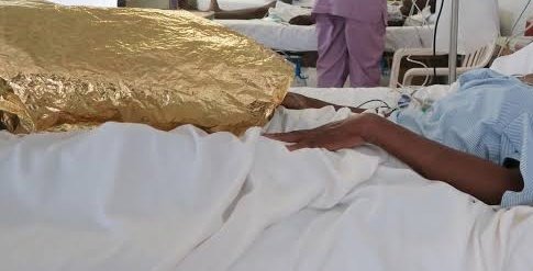 🔴 🔴🔴في حوجة عاجلة جداً لنقل أسرة الام مريضة بالقلب تتكون من خمسة اشخاص بينهم أطفال من البرج العثماني العمارات شارع 41 تقاطع محمد نجيب الى شرق النيل الفيحاء - خدمة مدفوعة التكلفة - 0912156980