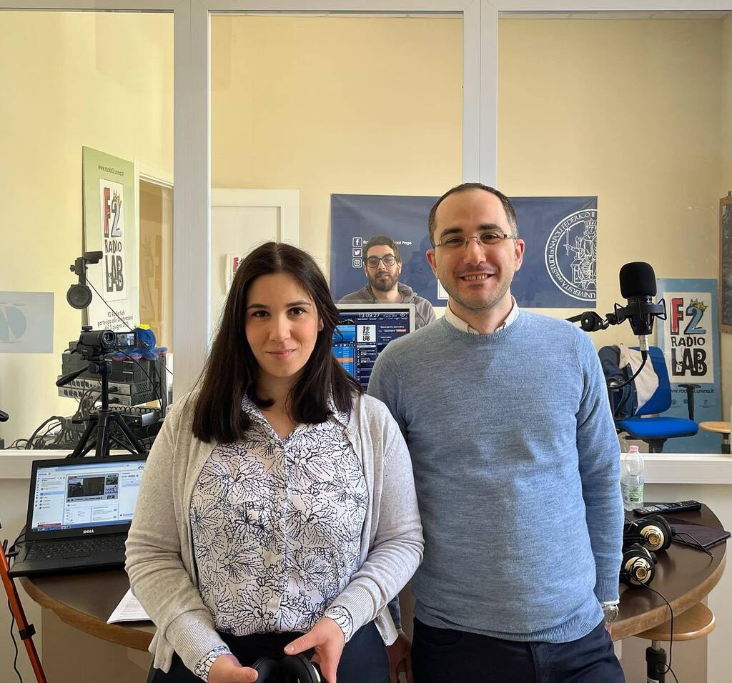 Adesso in diretta una nuova puntata di "Cosa farò da grande", il programma radiofonico dedicato all'orientamento, in diretta dagli studi di F2 Radio Lab, la nostra radio di ateneo.
Ospite di oggi Francesco Zaccaria, ricercatore di chimica generale ed inorganica presso il nos…