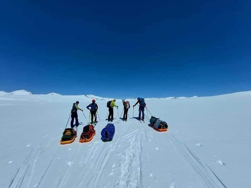 travelwithraees's tweet photo. Ski 🎿 at deosai Plateau 🤍🤍

Deosai National Park Astor Gilgit Baltistan 

#beauty #of #Pakistan #Astoree https://t.co/KihIREN18O