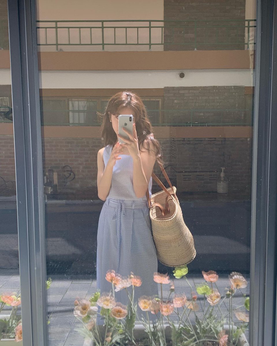 leesujiworld's tweet photo. [IG] Lee Suji instagram update ㅡ 230419

trans:
the day was so beautiful,,💌

https://t.co/5ToKmq19Up

#이수지 #수지 #LEESUJI https://t.co/WIRFhCaXzc