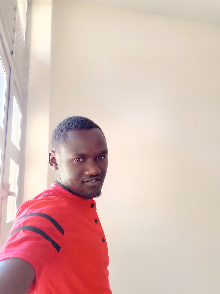 MarkKusuro's tweet photo. Exams moods loading.wishing myself a success as an engineer https://t.co/Ii6J0Au8F8