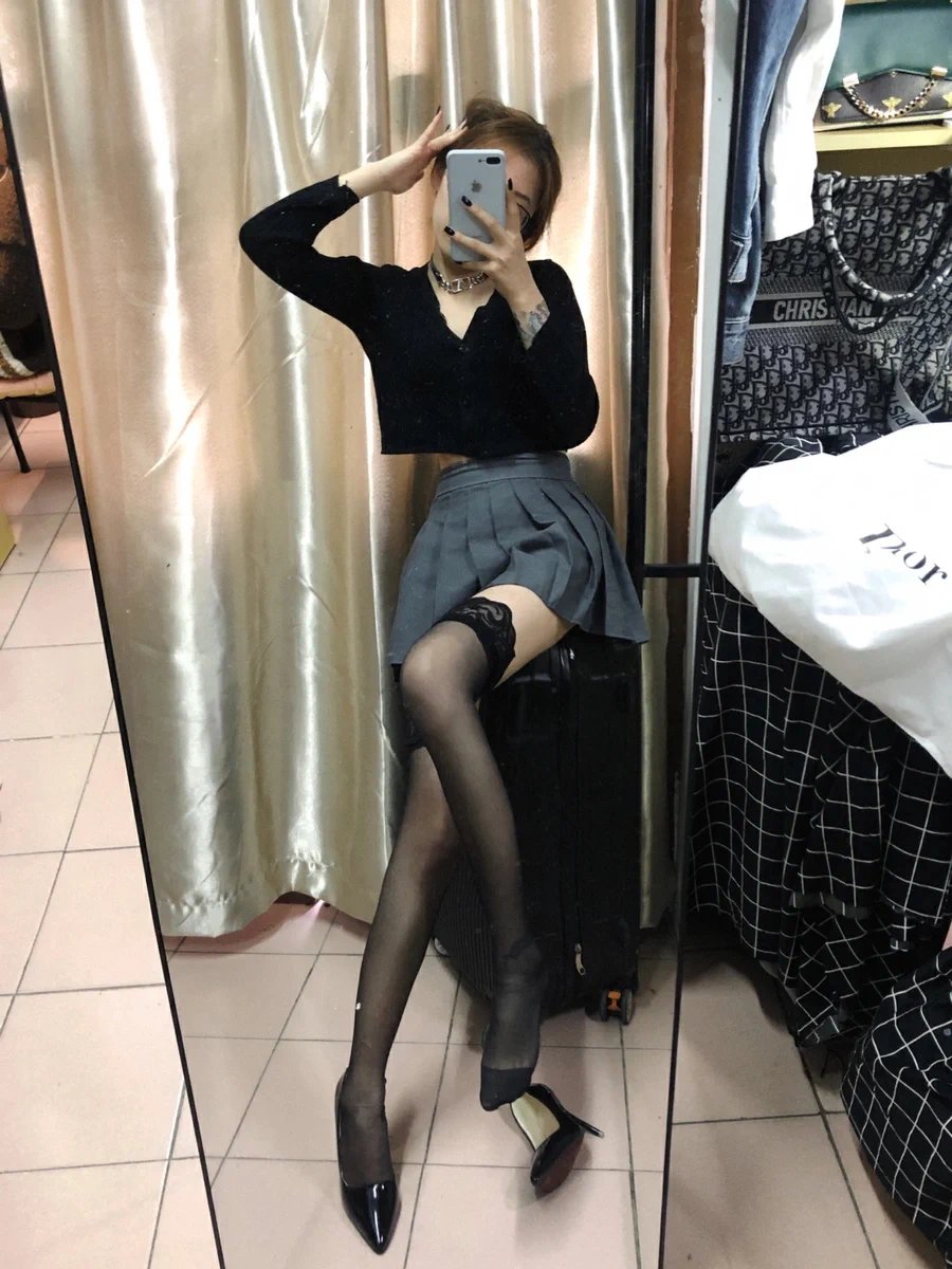 红色纪念 (@jixuuee) / Posts / X