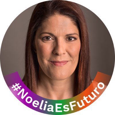 RealJoseMaria's tweet photo. No puede gustarme más la combinación de colores elegida por @NoeliaLosadaCs y @CsMalaga para la campaña.

El morado y verde de la ciudad, degradándose al naranja liberal.

Y el lema, de futuro, en contraposición a los personalismos que biológicamente tienen fecha de caducidad. https://t.co/MT3R9VZsCo