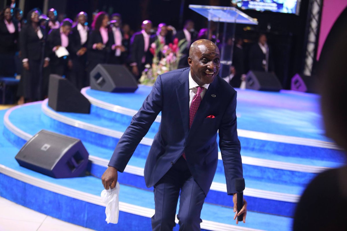 DavidIbiyeomie's tweet photo. One of my greatest secrets in ministry is praise. We have secured many victories by giving God high praise. Every time you face a battle, hand it over to God and watch Him fight for you. https://t.co/SV6D0xjxqY