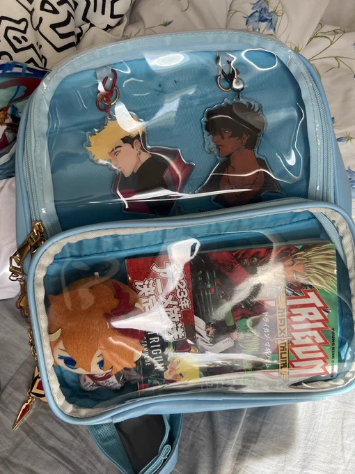 When the only trigun merch you own is your own you gotta make do in other ways 