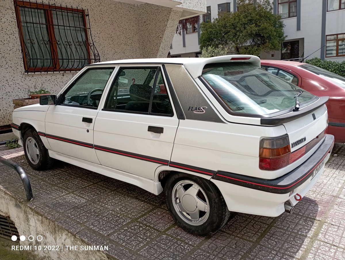 sertacsunman's tweet photo. Mahallenin delikanlısı
#Renault #FlashS https://t.co/FjEqwlRSpZ