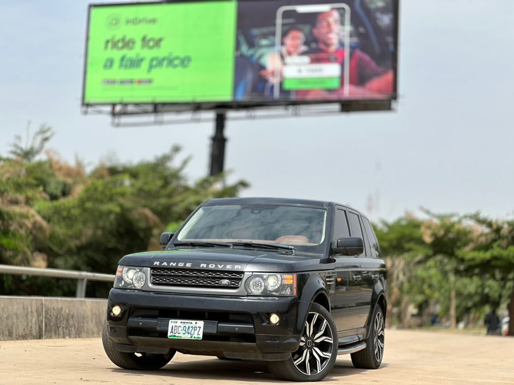 EFDCARS's tweet photo. Registered 2012 Range Rover Sport with duty N7.8m

+2349054812148 WhatsApp 

@EFD_Cars Abuja 

Nationwide delivery 

Pls Kindly follow our Fb &amp; IG page 👇

Facebook: https://t.co/SV0L5WL9Nl

Instagram: https://t.co/y70ZkKnTNb https://t.co/Rvm7TnngmZ
