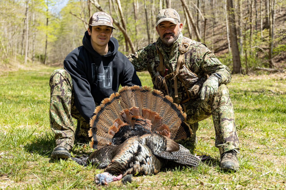 The Dillon’s are tagged out in Kentucky! Congratulations to Zach on his second tom of the spring. #foxpro #leupoldcore #onxhunt #rambobikes #turkeyhunting #weliveforthis