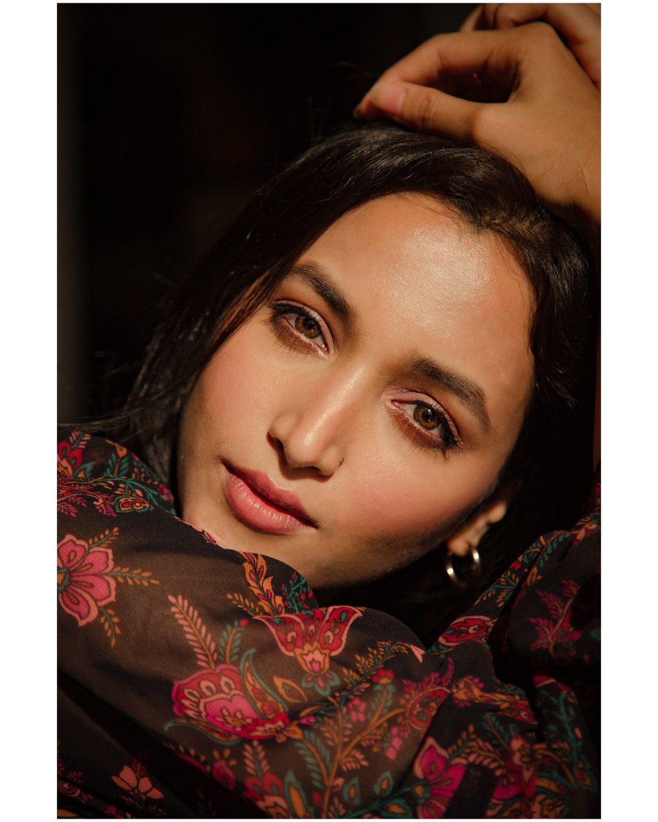 SrinidhiShetty7's tweet photo. A little talk 👀💌 https://t.co/IvqF0RbF94