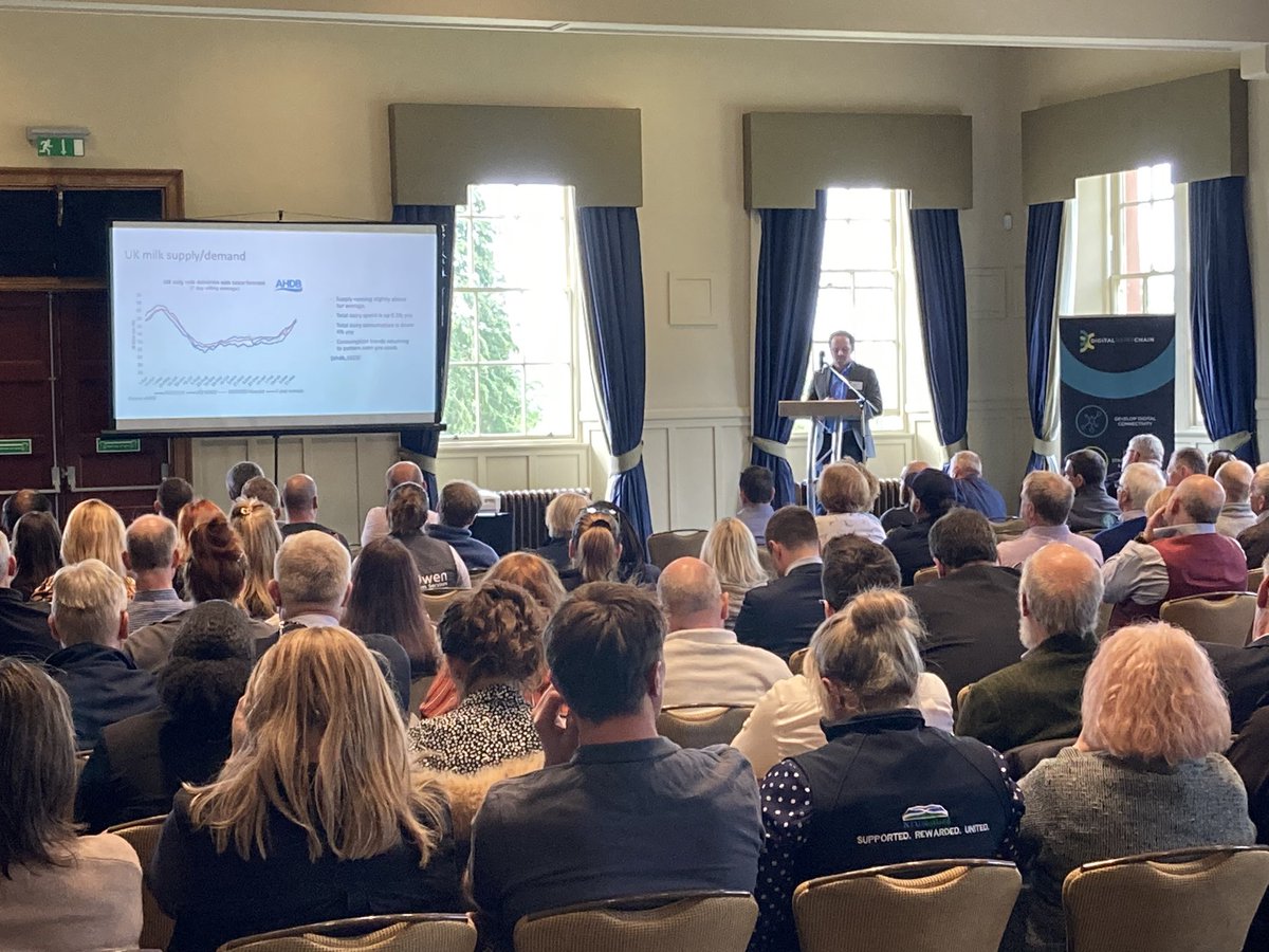 Great to hear from Scott Shearlaw today at the Digital Dairy Chain event - talking about the Global supply and demand on the dairy industry <a href="/ScottShearlaw/">Scott Shearlaw</a> <a href="/AHDB_Dairy/">AHDB Dairy</a> <a href="/SRUC/">SRUC</a>  <a href="/NFUStweets/">NFU Scotland</a>