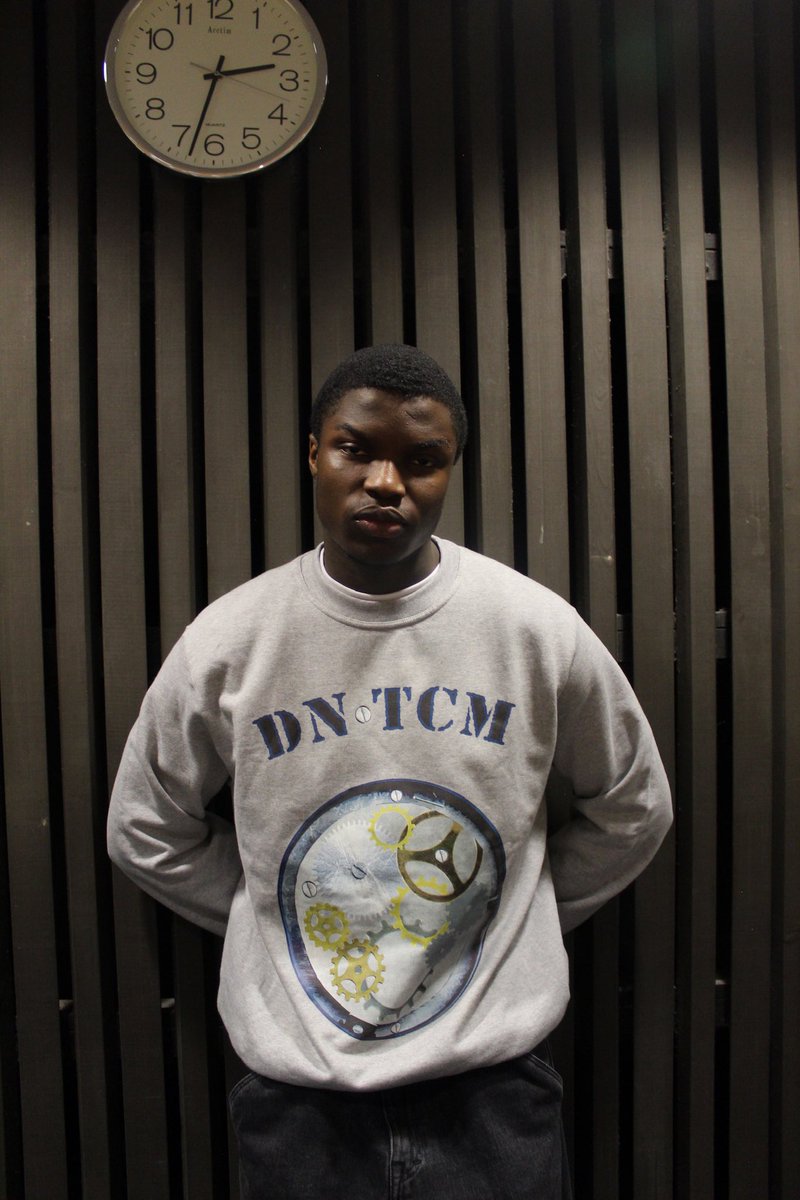 dn_tcm's tweet photo. Dntcm Gears Crewneck ⌚️⏱️⚙️
ONLINE NOW 💨💨
https://t.co/12YGzncQ81 https://t.co/7yQRFw4RWT
