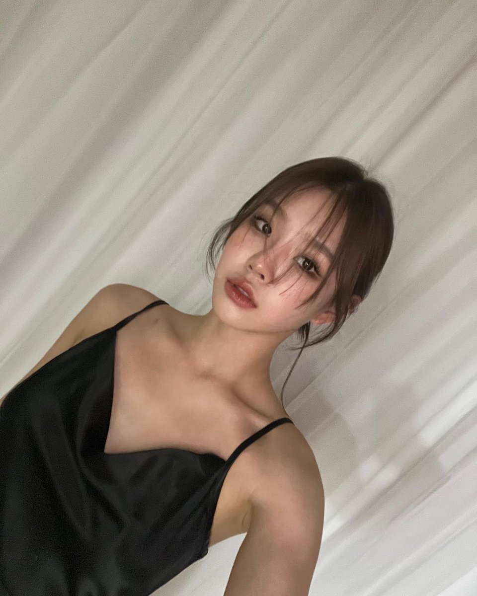 miheearchive's tweet photo. [230419] instagram update

#MIHEE #이미희 https://t.co/wsVmoMe5gK