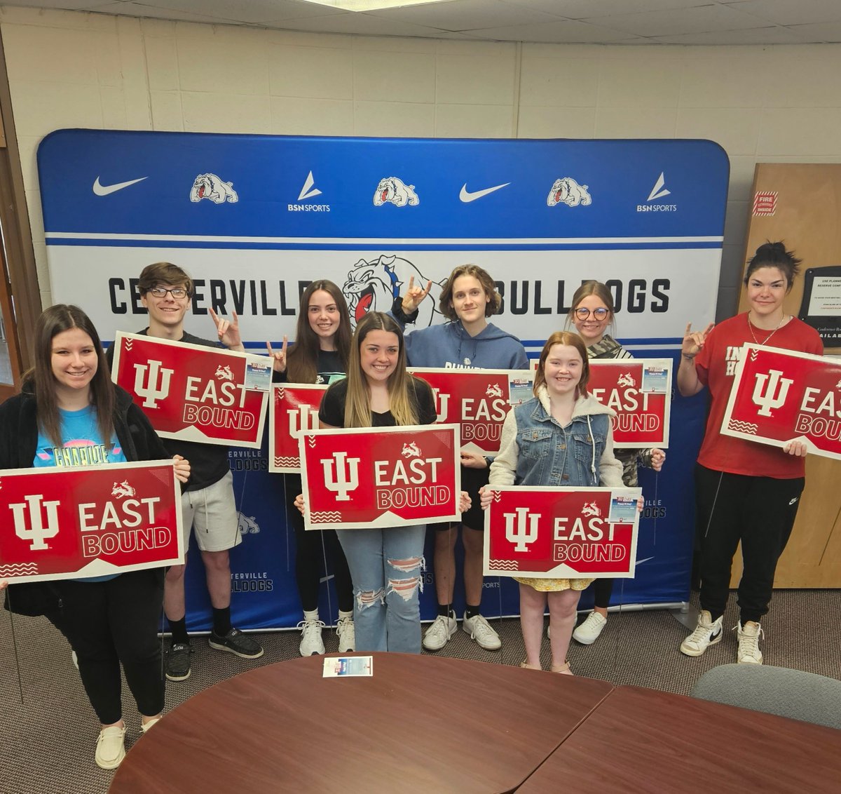 IUE_Admissions's tweet photo. 🐺🚗 Our first #IUDay stop is at Centerville to welcome this pack of Bulldogs to Red Wolf Nation! @iueast #iueast 🐺🚗 

@CSHSbulldogs @DrMikeMcCoy @THollendonner @spstevenson https://t.co/AUdG4HKKiq