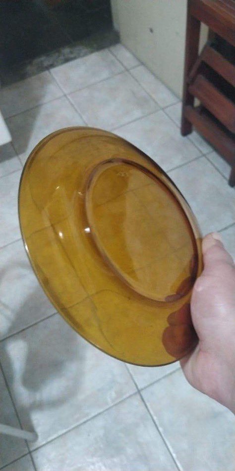 diojorange's tweet photo. como explicar o brasileiro? https://t.co/8sG7OBo88N