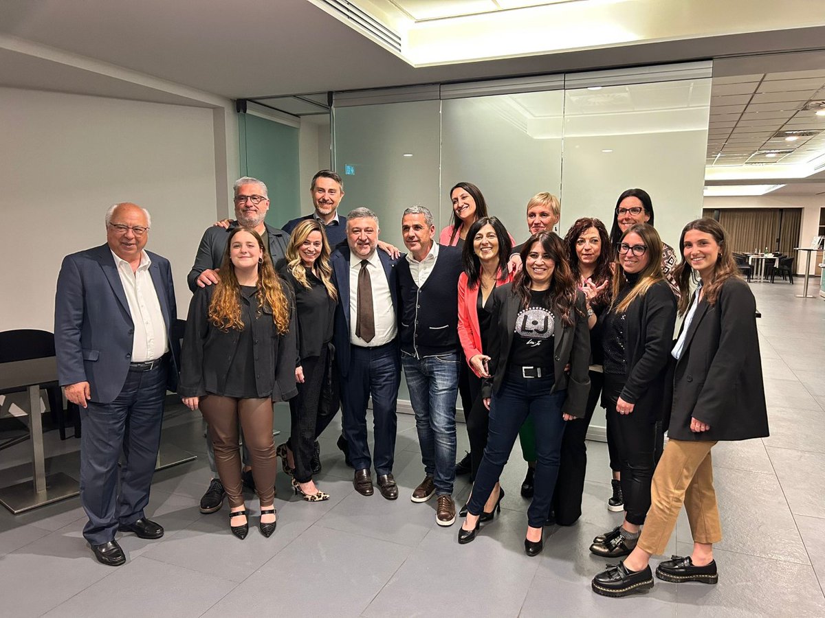 Openjobmetis's tweet photo. Ed eccoci arrivati in Emilia Romagna con i nostri appuntamenti #OJMeet per condividere i traguardi raggiunti e gli obiettivi futuri del nostro Gruppo! E la prossima tappa? Stay tuned! #avantitutta #conosciamocimeglio https://t.co/W4iPMYlNZH