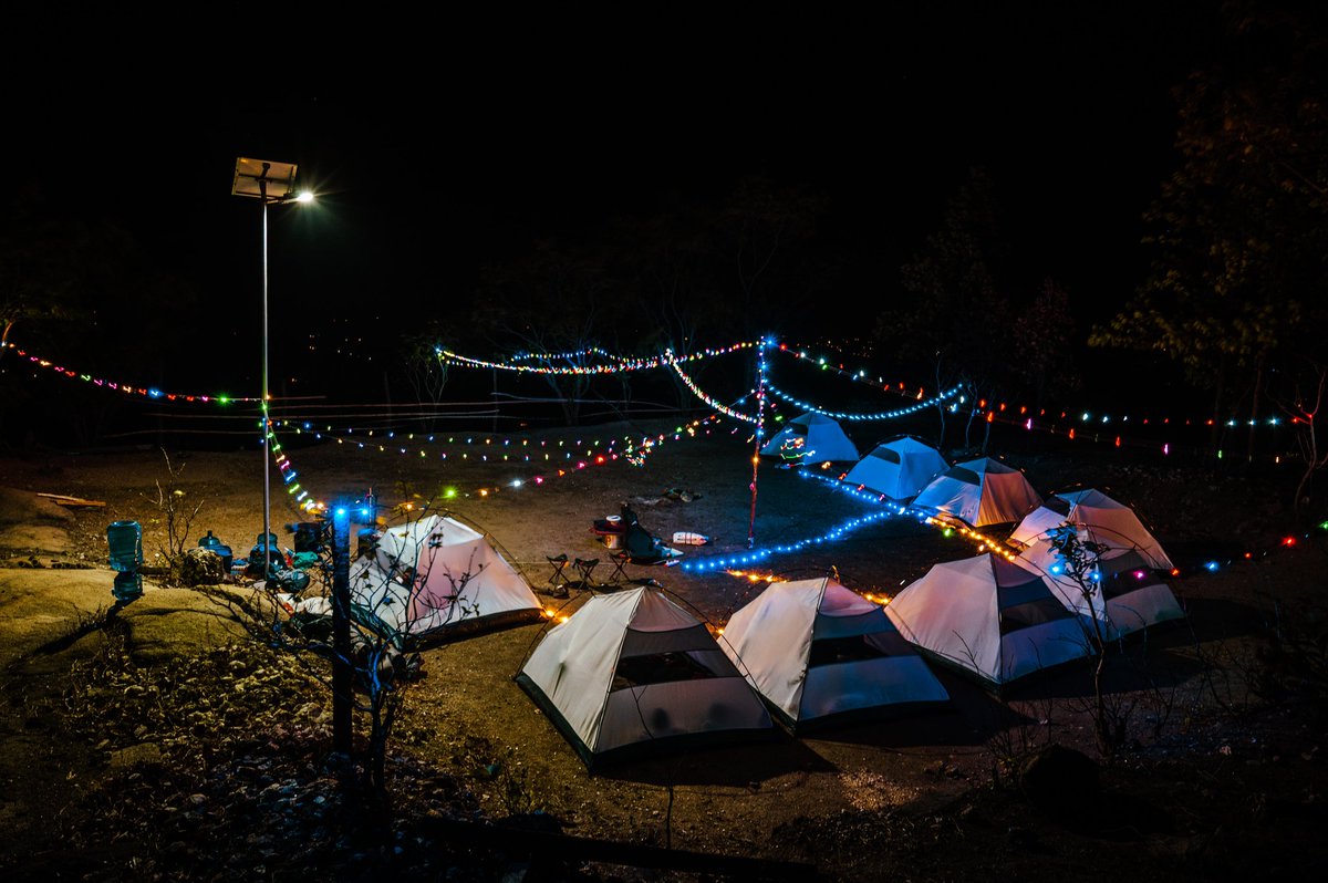 campdeshdekha's tweet photo. Under the stars and surrounded by the warm glow of lights, there's nothing quite like camping at night! ✨

📍Deshdekha Eco Camp, Jashpur, Chhattisgarh
.
.
.
#campinglife #nightout #outdooradventures #stargazing #campingunderthestars #campinglove #naturelovers #campingfun https://t.co/6swpUXlpz5