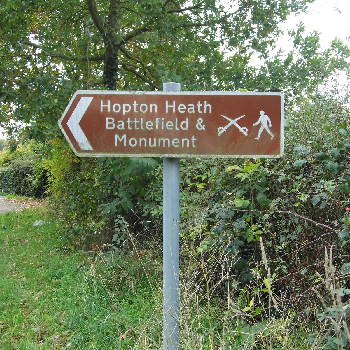 Friday 28th April 2023, 7:30pm.
Battle of Hopton Heath 1643 - Talk

<a href="/battleftrust/">Battlefields Trust</a> Trustee Phil Philo will give a talk about the battle of Hopton Heath (fought 19 March 1643), to mark the 380th anniversary year of the battle.

For further details, visit: battlefieldstrust.com/event.asp?Even…