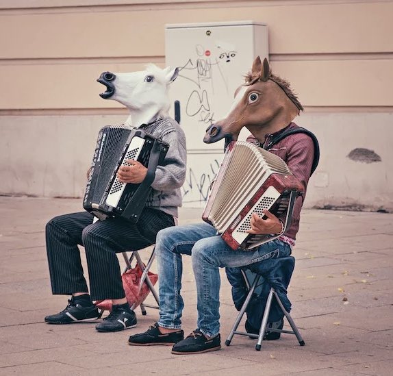 LucaNelli_'s tweet photo. Why do people drunk text their exes, when they can drunk-sign up for accordion classes like @AntonellaBacig2 and I did? 🎵🥴 #AccordionIsLife #DrunkDecisions https://t.co/lMvk7GjaX2