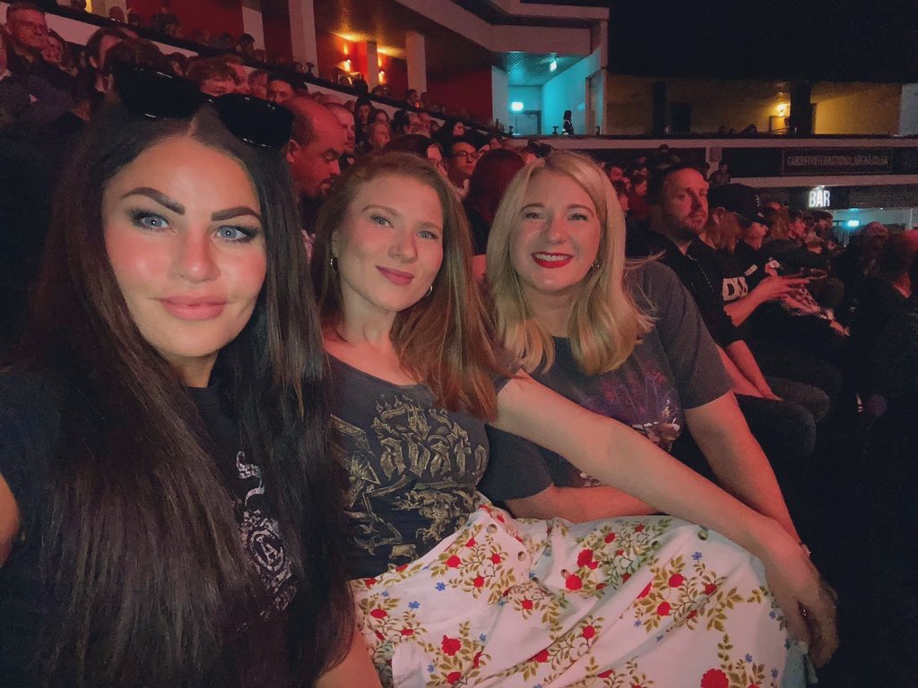 The Bombshell Belles tweet media