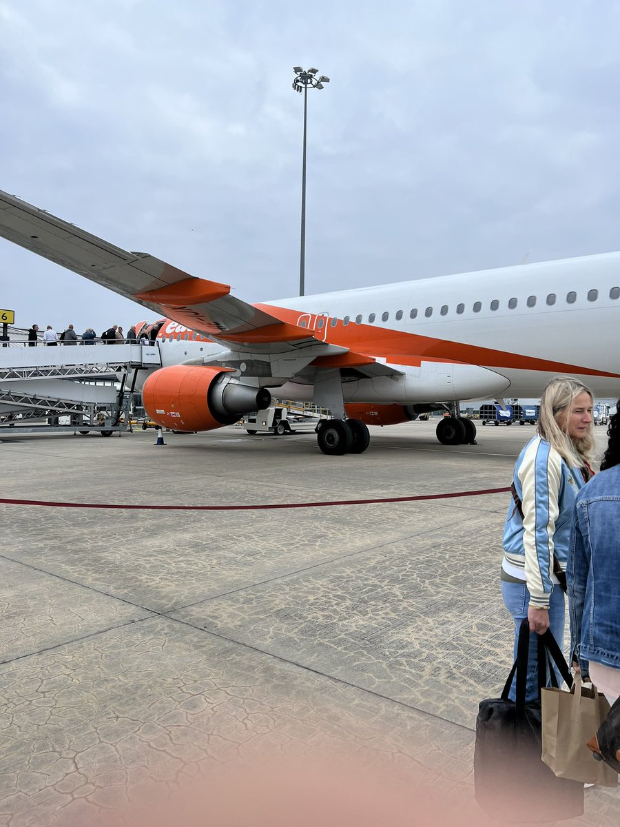 Seville away 🇾🇪🍺