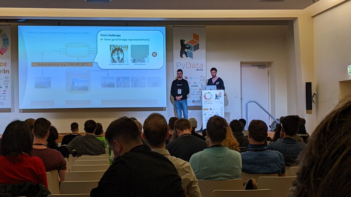 theodo_data_ai's tweet photo. 📢🤖 {LIVE} Ça commence maintenant, le talk d' @AntoineToubhans et @AchacheNoe à @PyConDE  sur “Advanced Visual Search Engine with Self-Supervised Learning (SSL) Representations and Milvus” !

Pour participer👉https://t.co/YhUQ6MYdl2

#data #conference #python #pycondata #pyconde https://t.co/cIhIE7vHD1