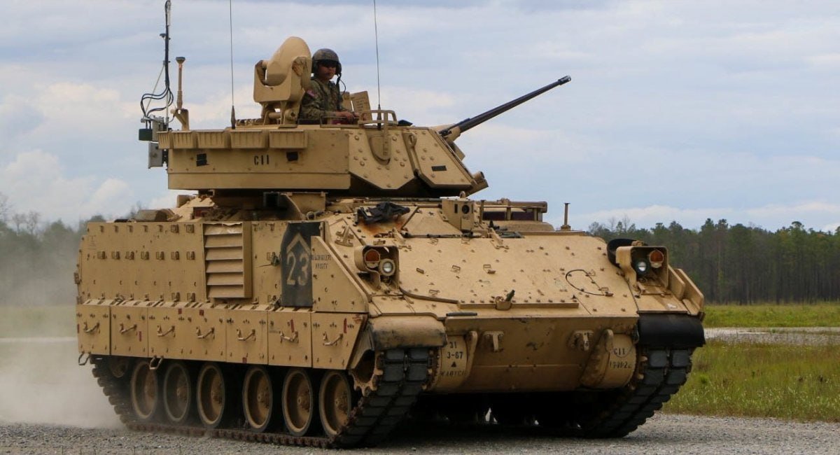 Zylog_Z80's tweet photo. We will remind that even experts in the swamps admit that Russian machines are much inferior to Bradley #SpringIsComing #Ukraine #UkraineWar #Ukraina #SlavaUkraini #Russia #RussiaisATerroistState #RussianWarCrimes #RussiaIsCollapsing #FuckPutin #PutinBurnInHell #NAFO #nafofella https://t.co/Wt1WpcNOyZ