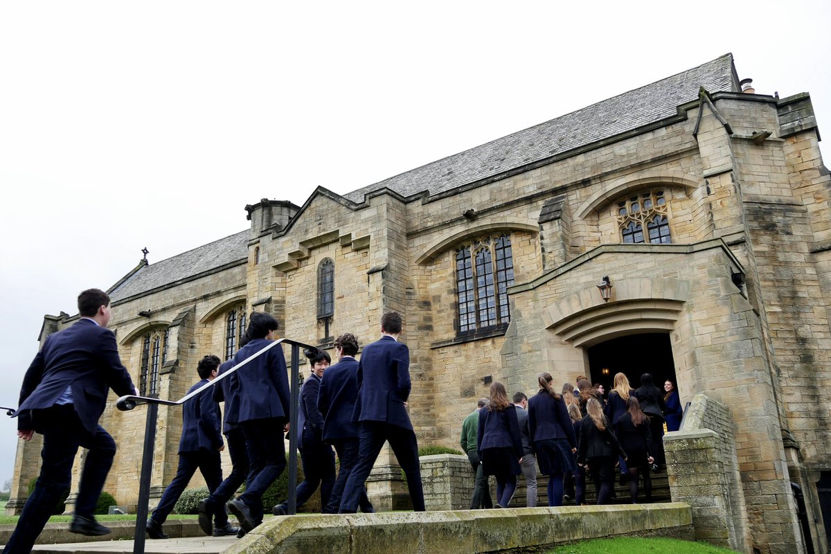 barney_school's tweet photo. 💙 WELCOME BACK, BARNEY! 🤎

🥰 Wishing everyone in our community a wonderful and rewarding Trinity Term! 

🤩 As ever, be sure to follow our social media channels for plenty of exciting content throughout!  

#BacktoBarney 💙🤎 https://t.co/Knye6QwFtQ