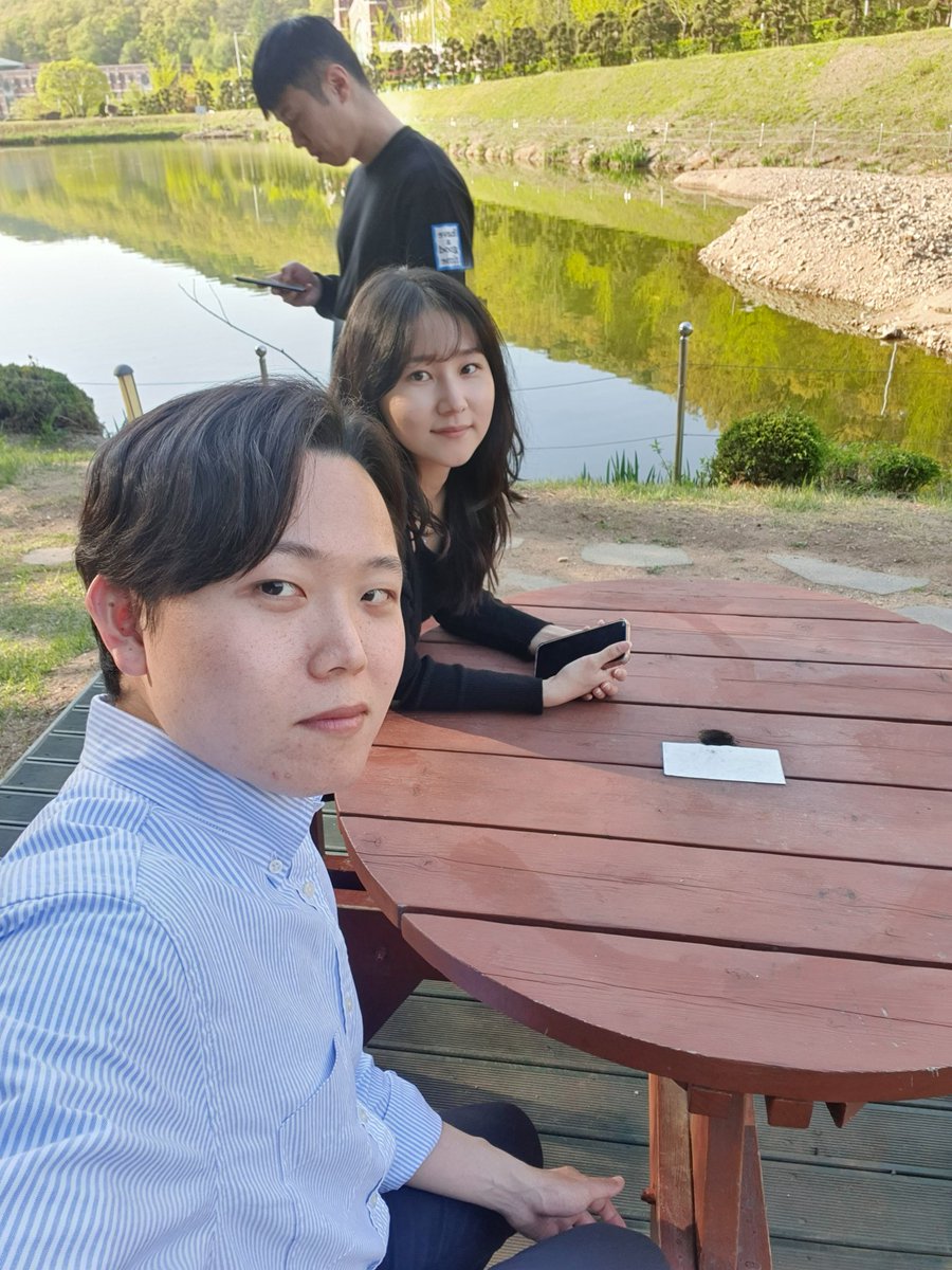 suho0857's tweet photo. #2023TreasureHunt #HUFS #GBTWritting #한국외대
Myungsoo Lake after class😀 https://t.co/jmE5iqTdSu