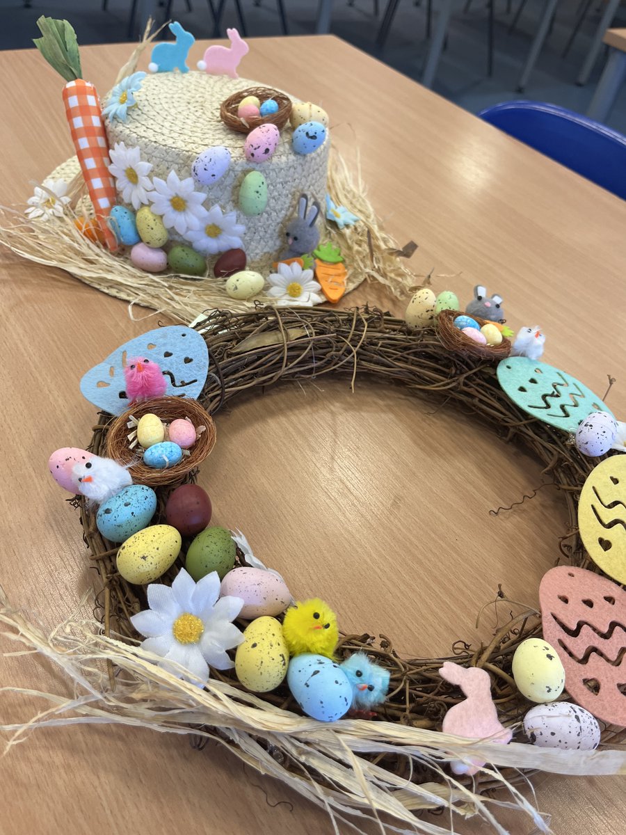 chsexpressive1's tweet photo. The Art Department ran an Easter Wreath / Bonnet workshop for staff before the holidays. Some beautiful decorations were made, including coffee table centre-pieces and bunnie hats! @CarnoustieHigh https://t.co/BmvixoIcKj